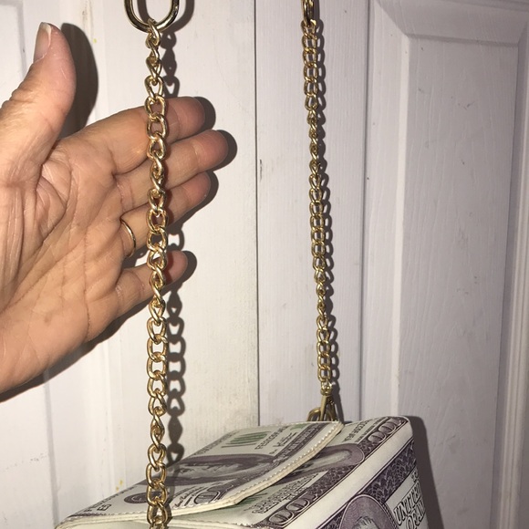 NWT Women’s Money Print Crossbody Bag - Picture 4 of 13